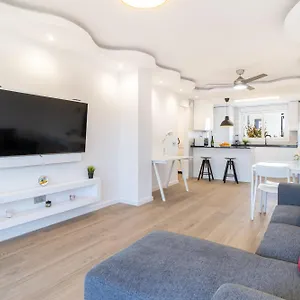Amplio Apartamento Con Gran Terraza Con Vistas A Solo 50m De La Playa, Apartamento Salou